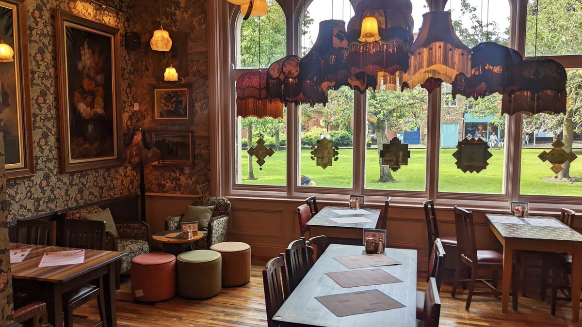 Alex Reilley tweet media