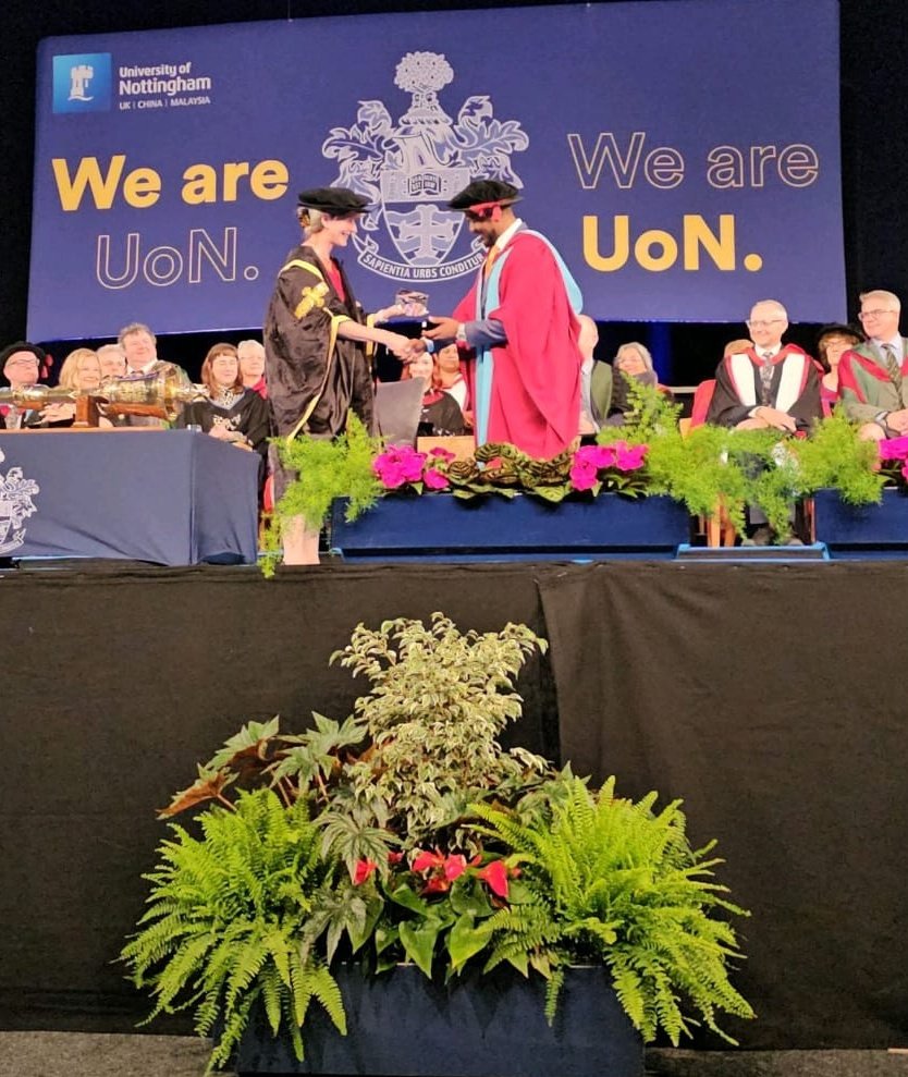 TimMugerwa's tweet photo. Congratulations to @RichardMunang for receiving the 'Your Nottingham Alumni Award'. It is well deserved. Continue inspiring Africa.
#WeAreUoN #ConnectedWeThrive π https://t.co/azW5nfpsel