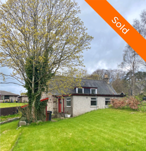 SOLD | UPPER KENNERTY MILL COTTAGES 🤩

This wee cottage in the popular village of Peterculter was snapped up in no time at all. We are excited to see what the buyers create. 
Galbraith offers free, no pressure, market appraisals. 
☎️01224 860710
💻 aberdeen@galbraithgroup.com