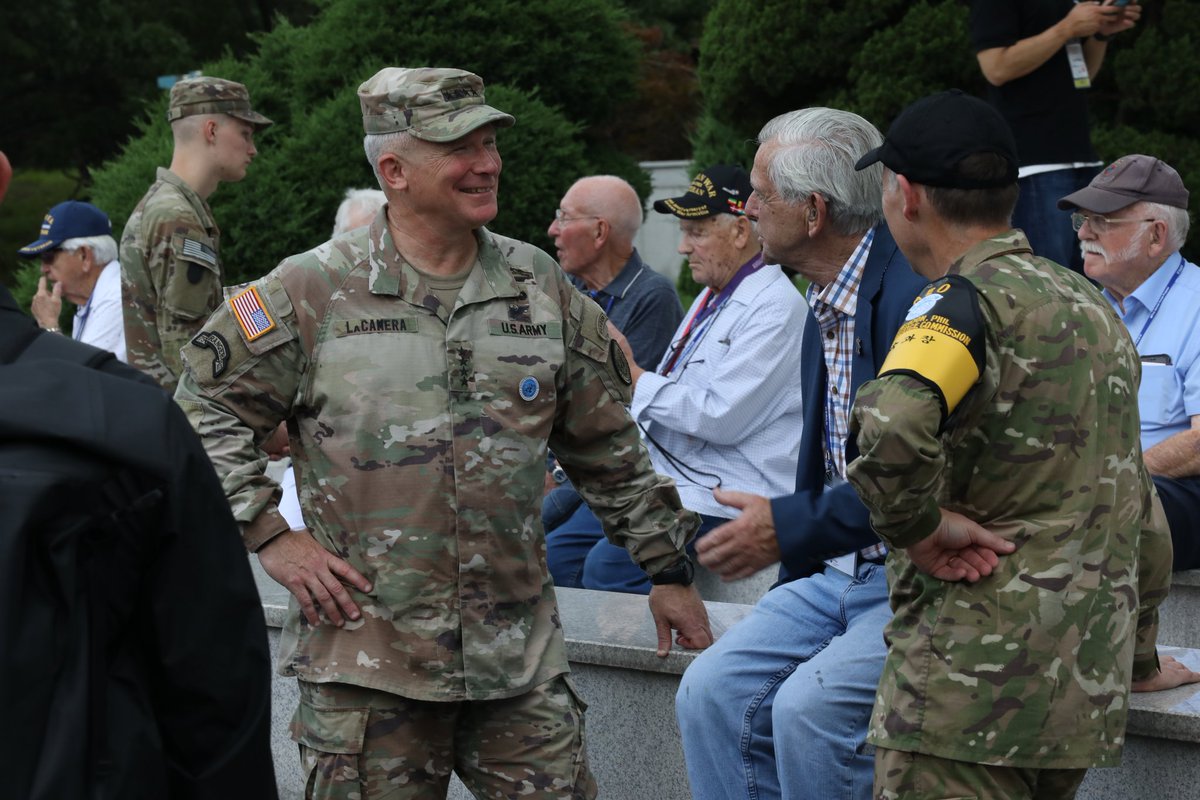 UN_Command's tweet photo. #Countdownto70 D-1 Thanks @hun2day for providing the opportunity to host Member State Veterans and their family members at the #JointSecurityArea. Seventy-tree years ago, these #Veterans of @UN_Command defended freedom on the Korean peninsula https://t.co/yjMBGgPBHs