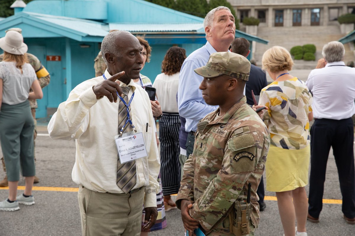 UN_Command's tweet photo. #Countdownto70 D-1 Thanks @hun2day for providing the opportunity to host Member State Veterans and their family members at the #JointSecurityArea. Seventy-tree years ago, these #Veterans of @UN_Command defended freedom on the Korean peninsula https://t.co/yjMBGgPBHs