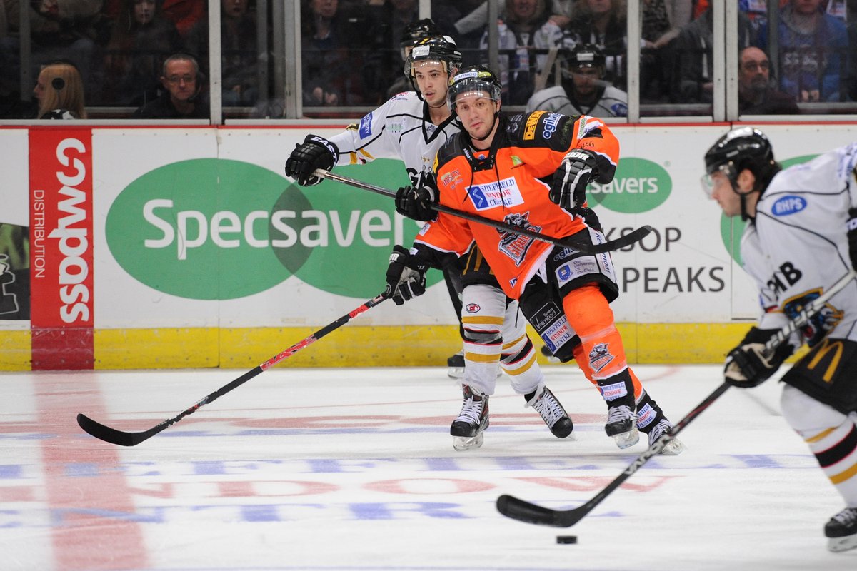 steelershockey's tweet photo. 🍊🏒 New job for a former Steeler and play off winner Nate Dicasmirro as he takes up a position in the @TheAHL with @Condors 

Good luck Nate #BleedOrange  |  #SteelersHockey https://t.co/PLgMtIhSw2