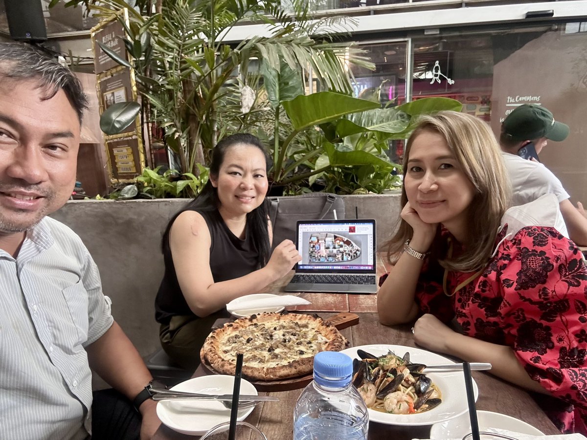 นัดให้สองสาว A &amp; B มาบริฟงานกัน.. First Meet 😊