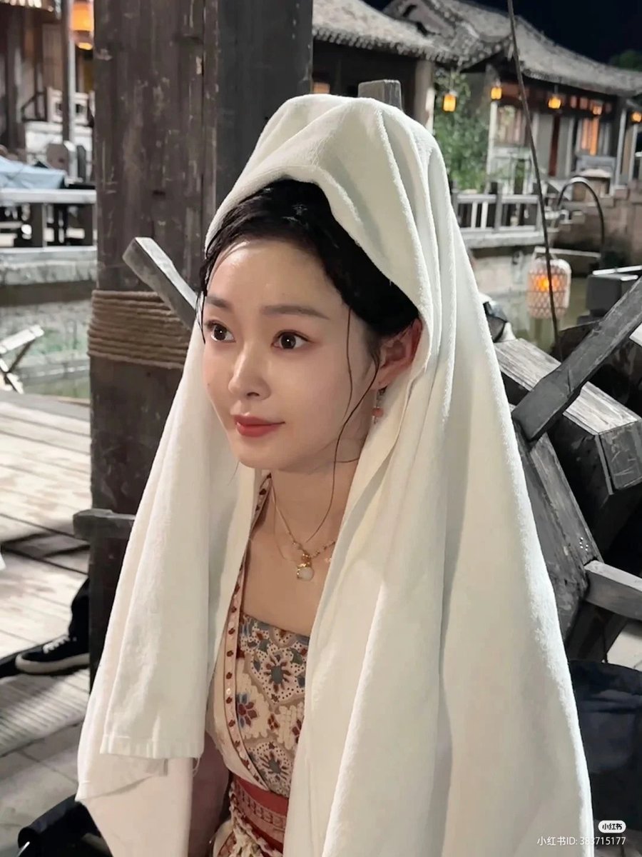 Song Yi updates🌸 tweet media