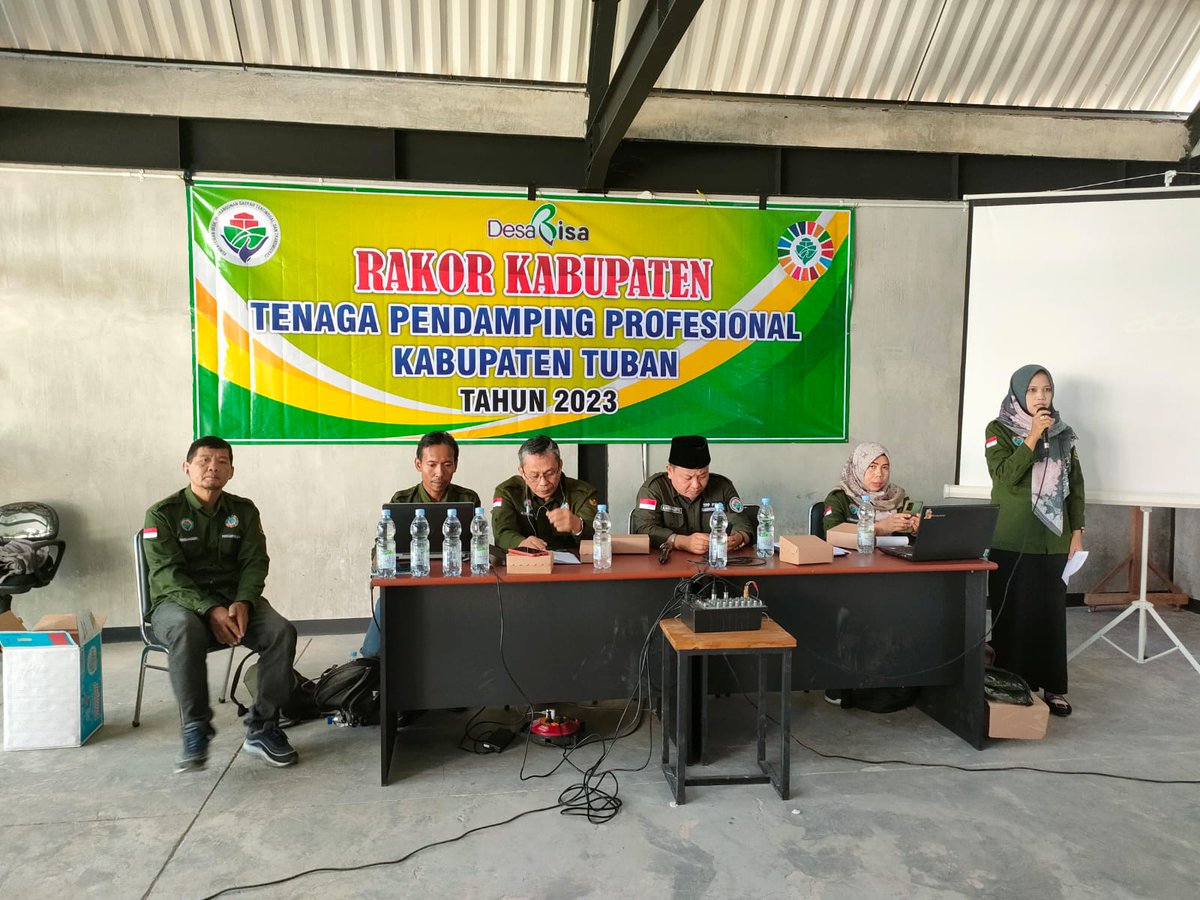 titikzahro's tweet photo. Selain Pendampingan Penguatan Juga diJalankan Untuk kegiatan Pembangunan Desa
#SaveTPP
#SaveArlelan
@jokowi
@KejaksaanRI
@mohmahfudmd
@halimiskandarnu
@Kemendespdtt
@malik_haramain
@imansyukri
@taufikmadjid71
@yusradaridesa
@azzameldzikrie
@tppkemendes
@Muhimhagi1 https://t.co/1kowL87ALM