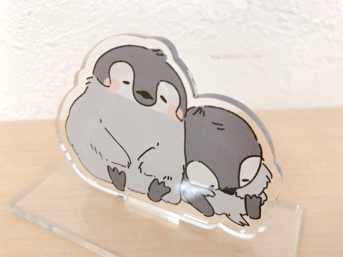 思い出の写真をグッズにするのも楽しいですが、
「自分で描いたイラスト」をグッズにすると
いつでも愛おしさを堪能できるので
とってもオススメ！！💖

デスクに置いたりカバンに付けたり、使い方は様々。

自分のイラストがグッズになると嬉しいです😭✨

#らくリル
#キャラクター
#アクリルグッズ