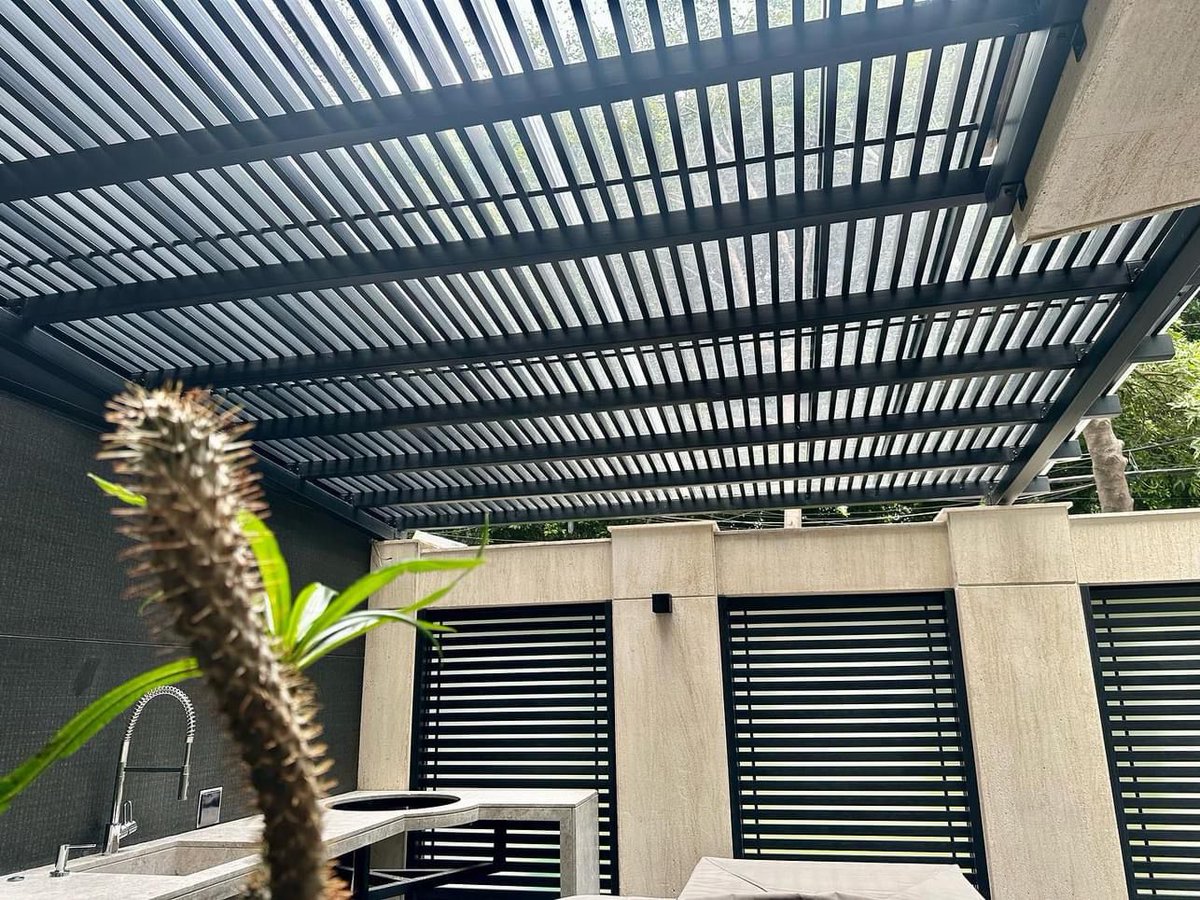 zeromadera's tweet photo. TerrazaLoft Ramsol / Pérgola ZeroMadera Waterproof con Sistema FilterSol-ZeroLluvia + Cortinas + Deck + Muebles.
Cotizaciones WhatsApp: 5512954852 https://t.co/U3XBxiiK1g  ventas@ramsol.com.mx

¡La mejor inversión es en tu casa!

Pérgola + Muebles + Deck + Celosía Wall https://t.co/HzsST4UzbQ