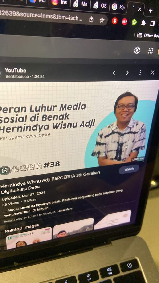 adjieHW's tweet photo. Karang cah emboh #mdrcct 

Seperti menulis buku, video obrolan-mu akan tetap buatmu aktual :) https://t.co/wQORD4wfCa