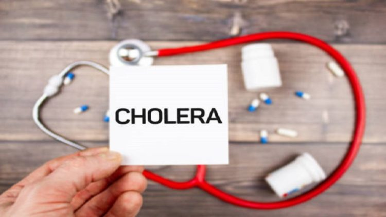 FirstTakeSA's tweet photo. [LISTEN] @HealthZA's @Foster_Mohale warns South Africans regarding cholera after another case was recorded in the country

🔗https://t.co/DBsXqFoGkd

#sabcnews #FirstTakeSA https://t.co/Er48XXUQhp