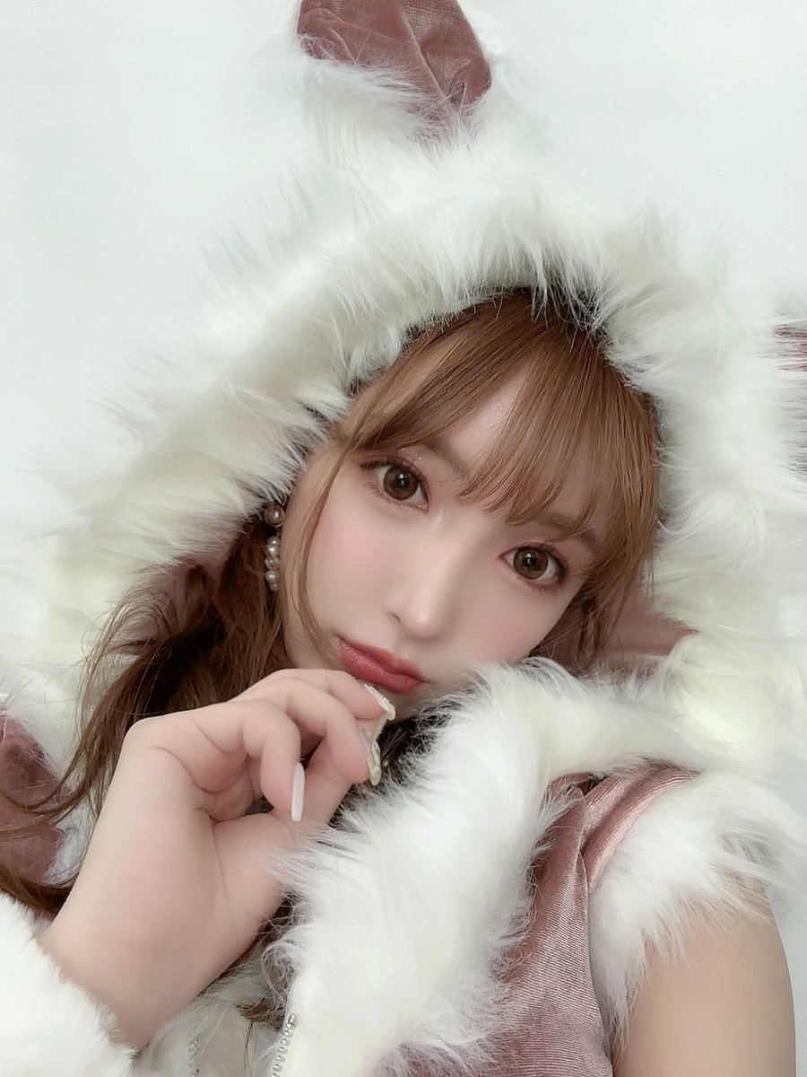 yua_mikami's tweet photo. 飼ってください https://t.co/afFA7MpS0j