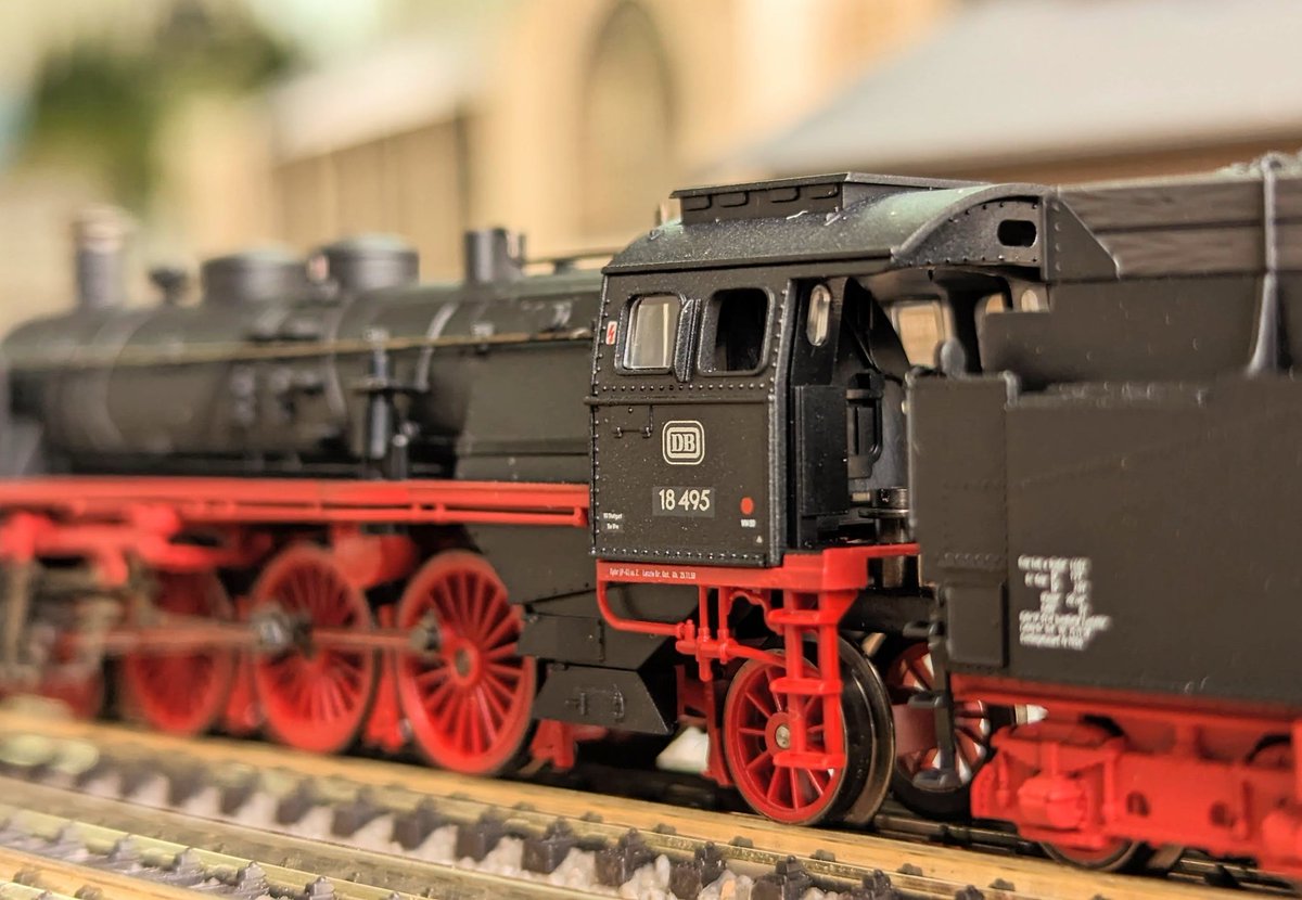 elmertrain1's tweet photo. SUMMERセールpart2から
MiniTrix #Nゲージ
スタイル抜群のBR18
20%OFF
#BR18
#Elmertrain
#エルマートレイン https://t.co/NFnwOSTDdH
