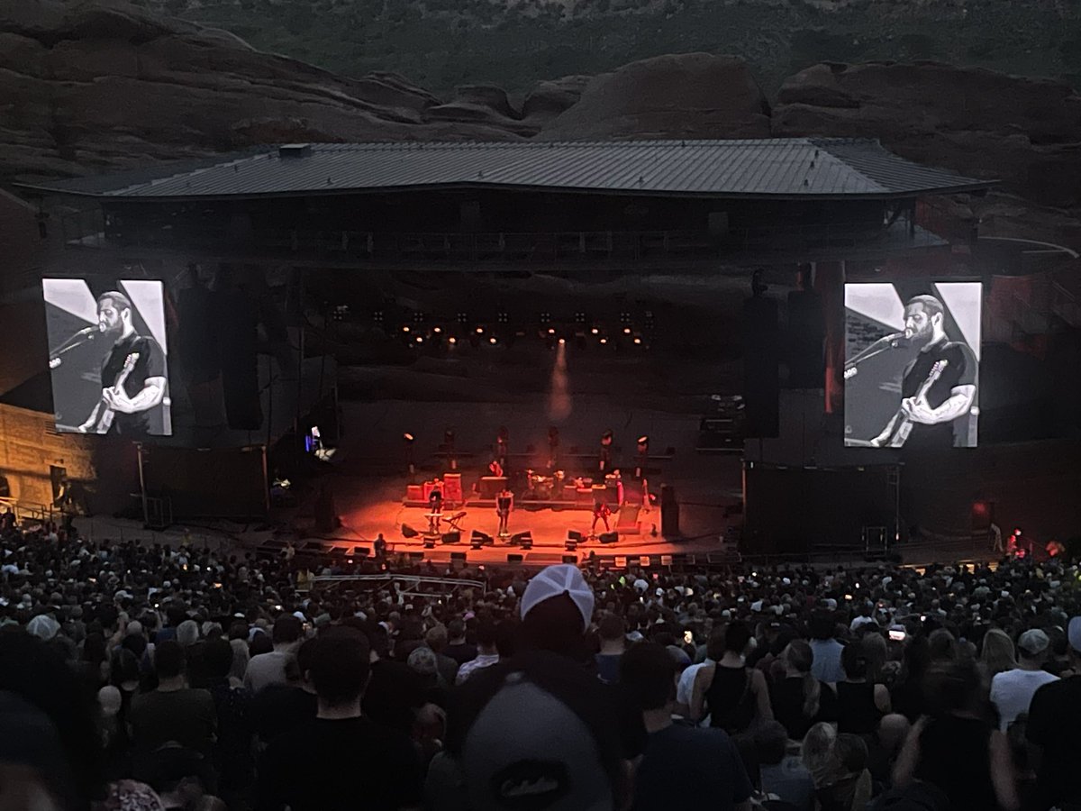 fins531's tweet photo. Thank you @DemosDoesIt and @kristine_stone and @jennylsq for spinning @ManchesterOrch over the years.  Saw them tonight at @RedRocksCO….incredible show!! https://t.co/vo7bfycTNV