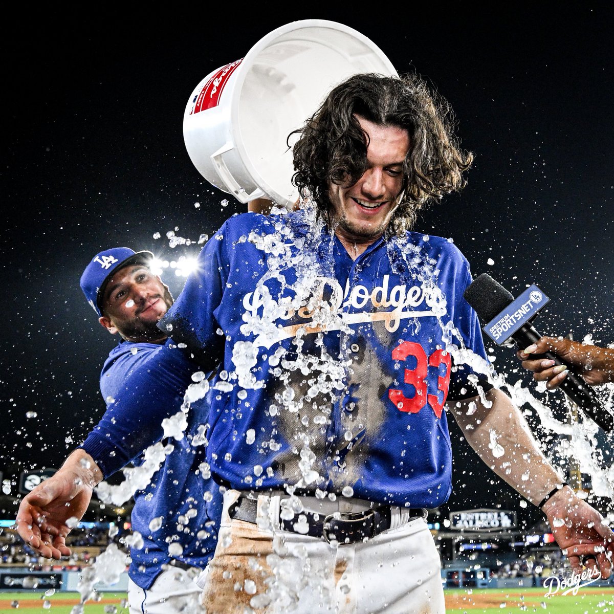 Dodgers's tweet image. Hero.