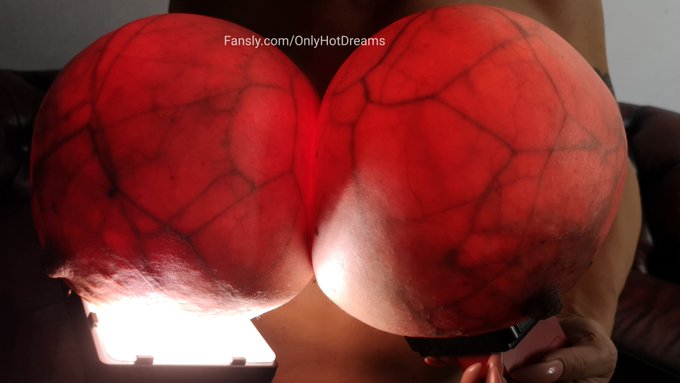 Adult Content Creator! https://t.co/qOIELGWY35 Hi my friend, do u need today a bit glowing in the dark<a href="/tag/mvsales"class="tags"><span>#mvsales</span></a>