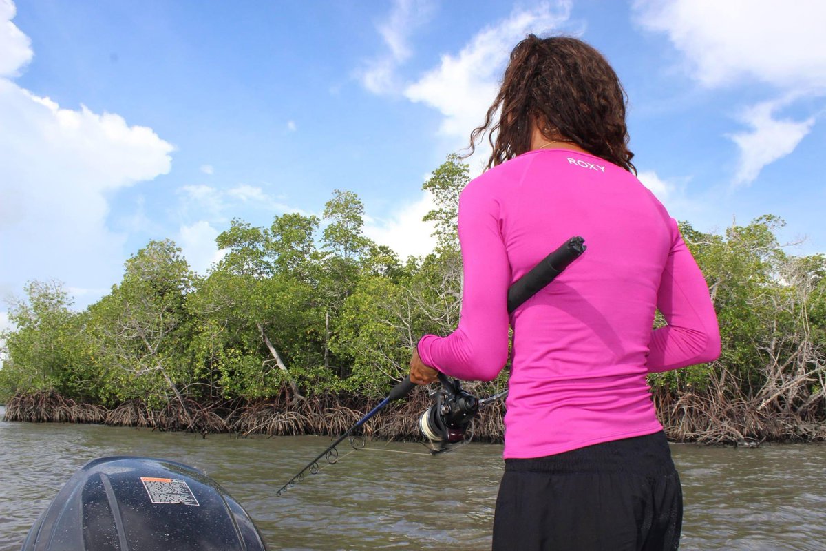 RachelSJames1's tweet image. Happy World Mangroves Day 🌱! 🦟 mosquitos 🦟 galore, but one of the most magnificent mangrove - blue carbon ecosystems areas I have been fortunate enough to explore, areas around &amp;amp; adjacent to Yule Island. 🇵🇬 #bluecarbon #mangroves #naturesolutions #fornature