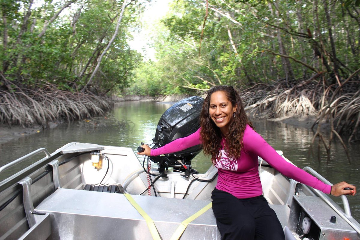 RachelSJames1's tweet image. Happy World Mangroves Day 🌱! 🦟 mosquitos 🦟 galore, but one of the most magnificent mangrove - blue carbon ecosystems areas I have been fortunate enough to explore, areas around &amp;amp; adjacent to Yule Island. 🇵🇬 #bluecarbon #mangroves #naturesolutions #fornature