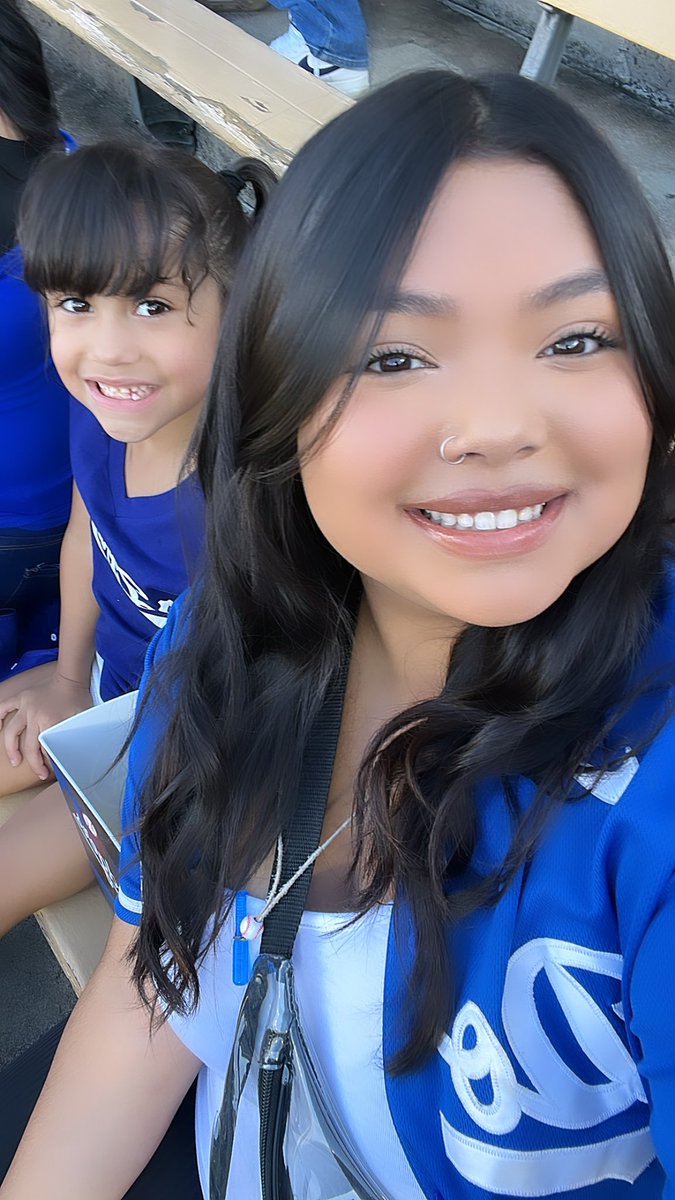 SelenaMonique7's tweet photo. #walkoffsarefun #rallycap https://t.co/MSTikZl3PK