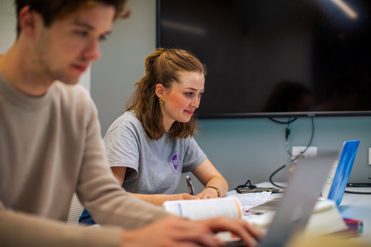 JBIEBHC's tweet photo. This thread is about a scoping review that is underway on the integration of primary care (PC) education into undergraduate nursing programs. https://t.co/8HCqZev3hV