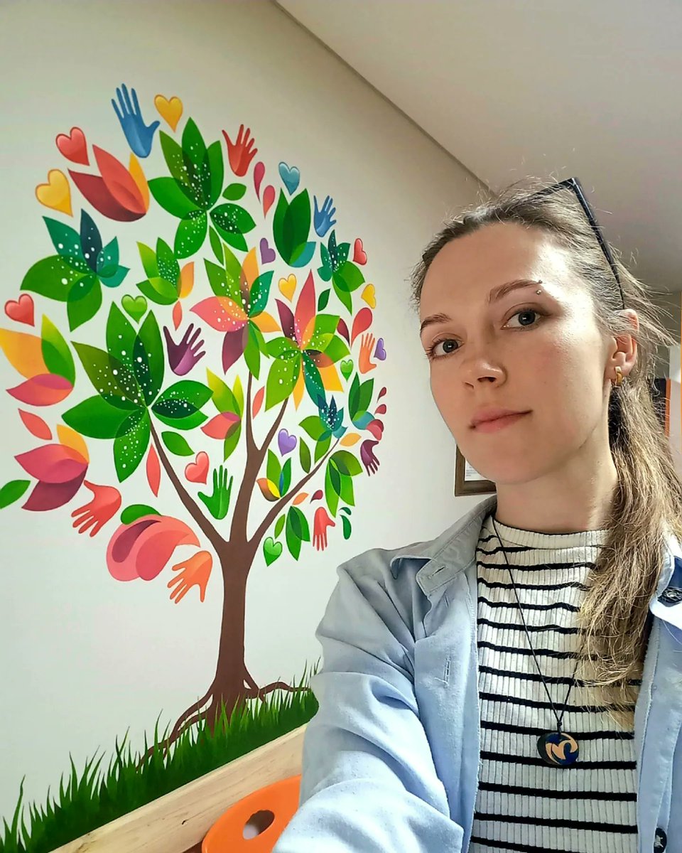 maldariart's tweet photo. Розписувала стіну для центру дитячого розвитку https://t.co/2vbmxGiXzT