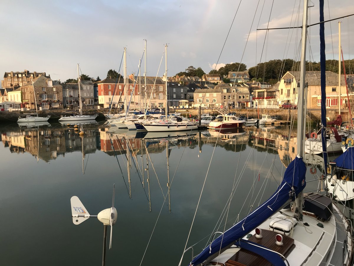 BridgeBikeHire's tweet photo. Early morning high tide in Padstow Harbour.

01208 813050 

#cameltrail #wadebridge #padstow #sunrise #bikehire #cyclehire #cornwall #wadebridgebikehire #discover #familydaysoutincornwall #cyclingincornwall #thingstodoincornwall #view #sunrise https://t.co/N88J3r9NyG
