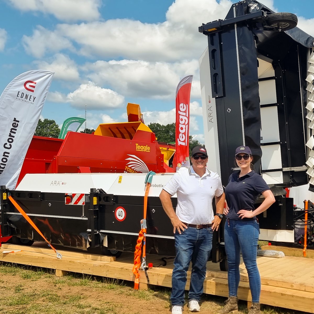 ecorobotix's tweet photo. πΈ EVENT REVIEW
π Following our first sales in Canada, ARA is making its way down south with its first stop at Wisconsin Farm Technology Days in cooperation with Edney. We look forward to our next events in the USA! πΊπΈ
#AgTech #Innovation #FarmTechDays https://t.co/9XLeynyUkk