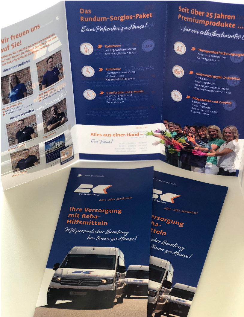 BK_GmbH's tweet photo. Wir sind #unterwegs 🚐 für euch und eure Lieben👨‍👩‍👧‍👦! Und das in ganz #MV. Wir beraten und versorgen zu Hause. 🏡 #bkontour #rehahilfsmittel #versorgung https://t.co/b95644F4y5