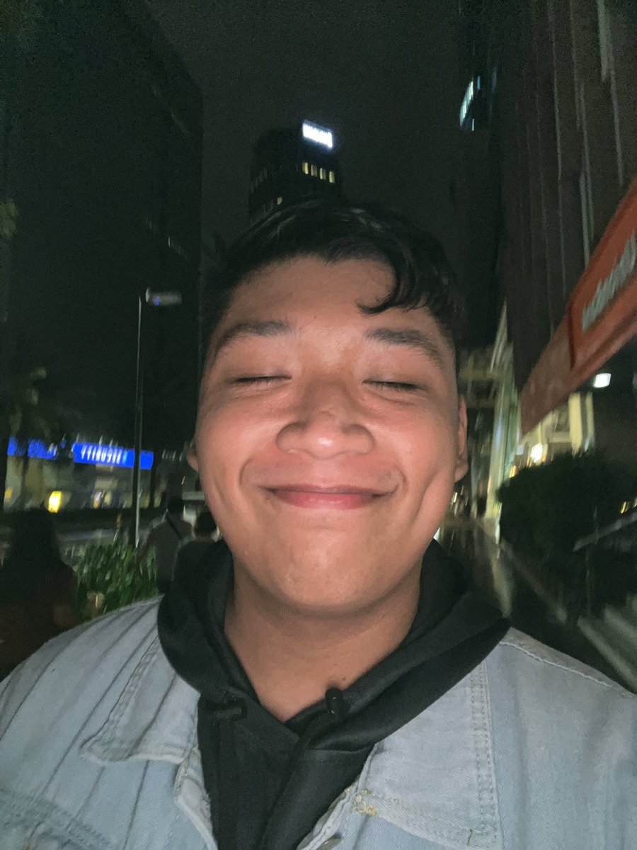 ThatGuyCK's tweet photo. Smiling because we’re on the Appstore!

https://t.co/lyl3wFsmX1

#BolaTV #BolaTvPh #BolaTvLeague #BolaTvAnewWayToWatch #aNewWayToWatch https://t.co/XdCtPhlE2q