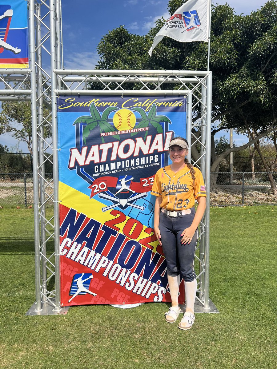 Year 3 in Cali in the books! Not the ending we were hoping for, but we finished 2-3-1 in PGF Nationals this week. I ended the season with a .387 BA and .437 OBP. Excited for next season! ⚡️ <a href="/LenoxPt/">New Lenox Lightning 16U PT</a>