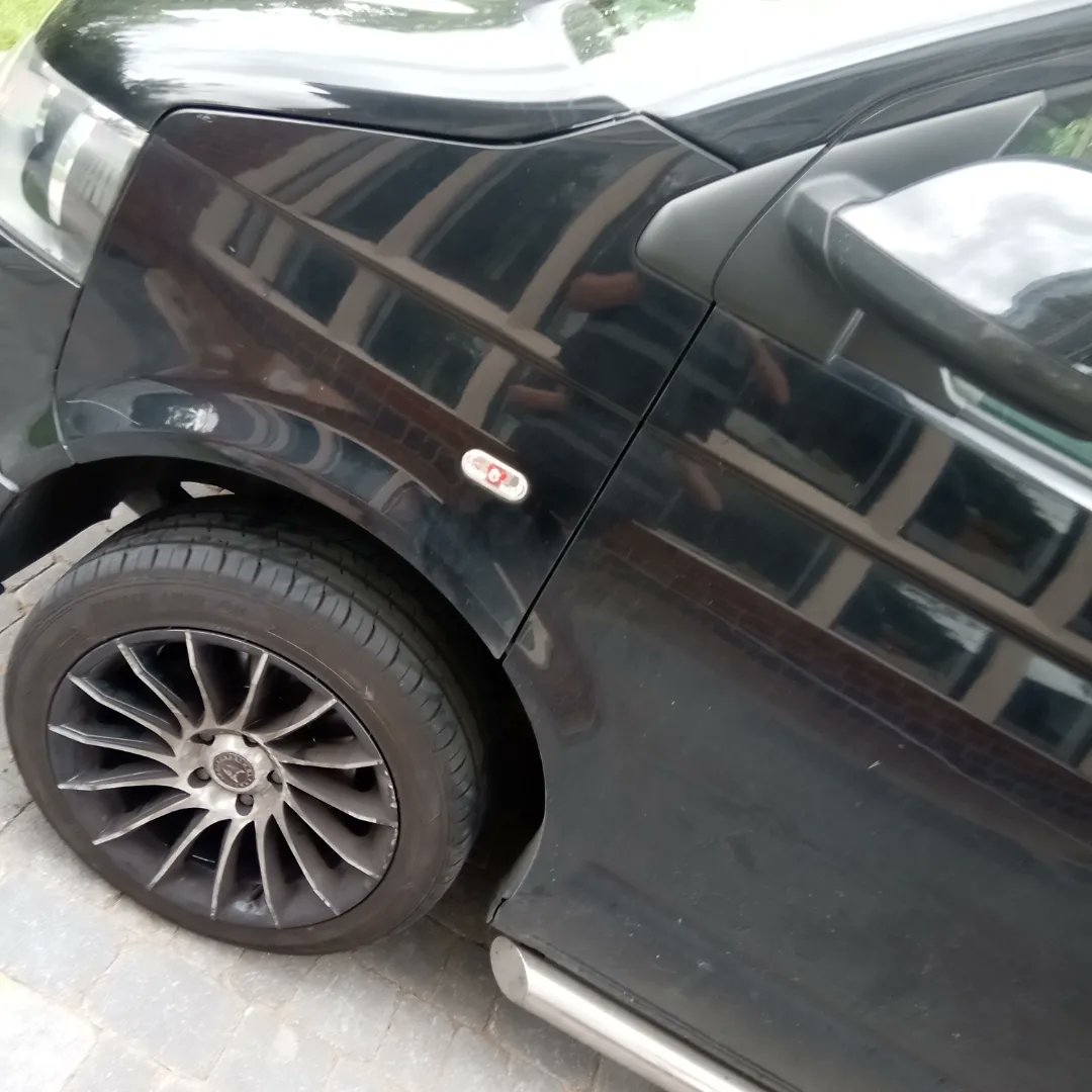 BrianMidlands's tweet photo. VW transporter front drive shaft replacement and rear pads https://t.co/sbUCUm5Onr