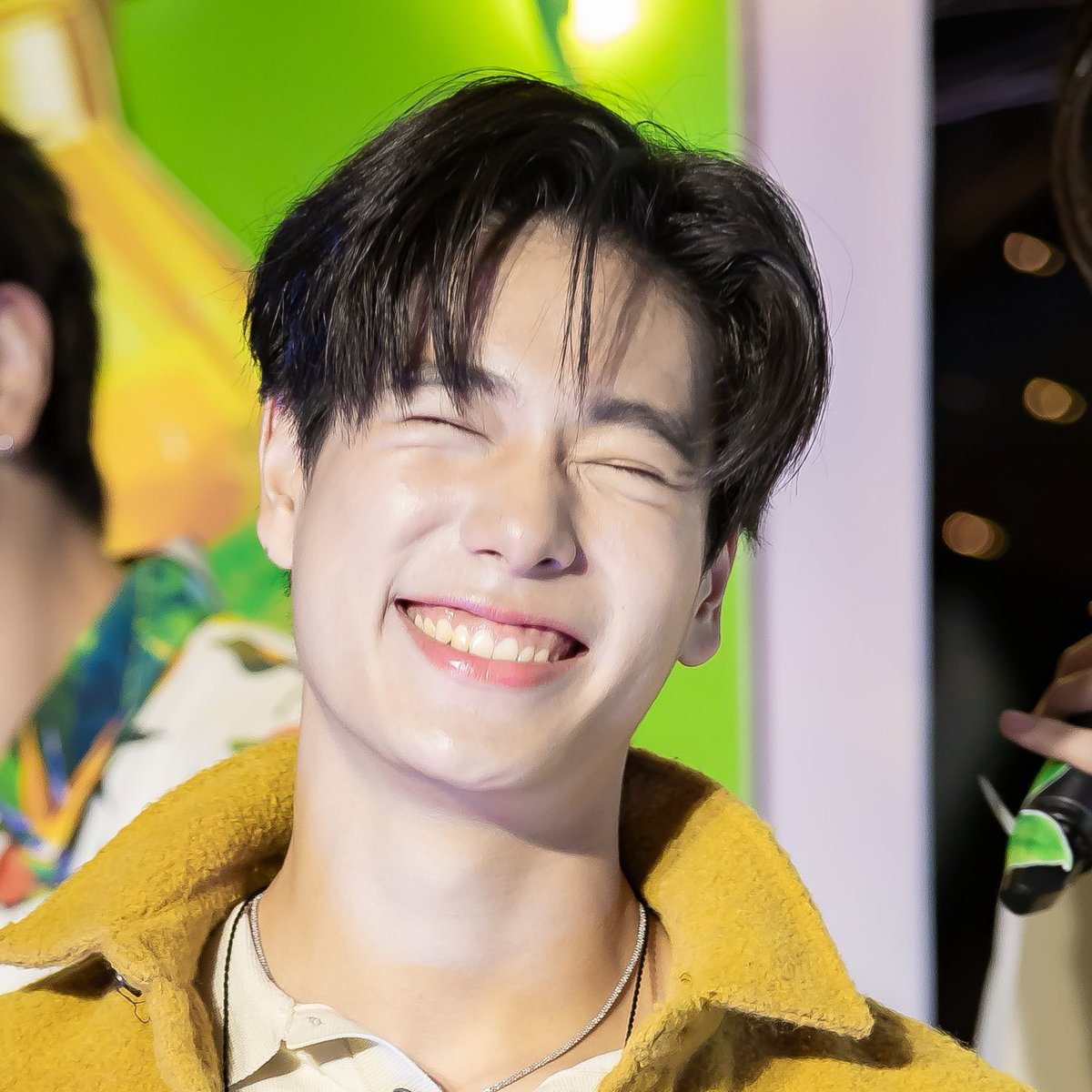 chartri2022's tweet photo. ใครไม่แพ้ ฉันแพ้ https://t.co/h1JTW9ubis