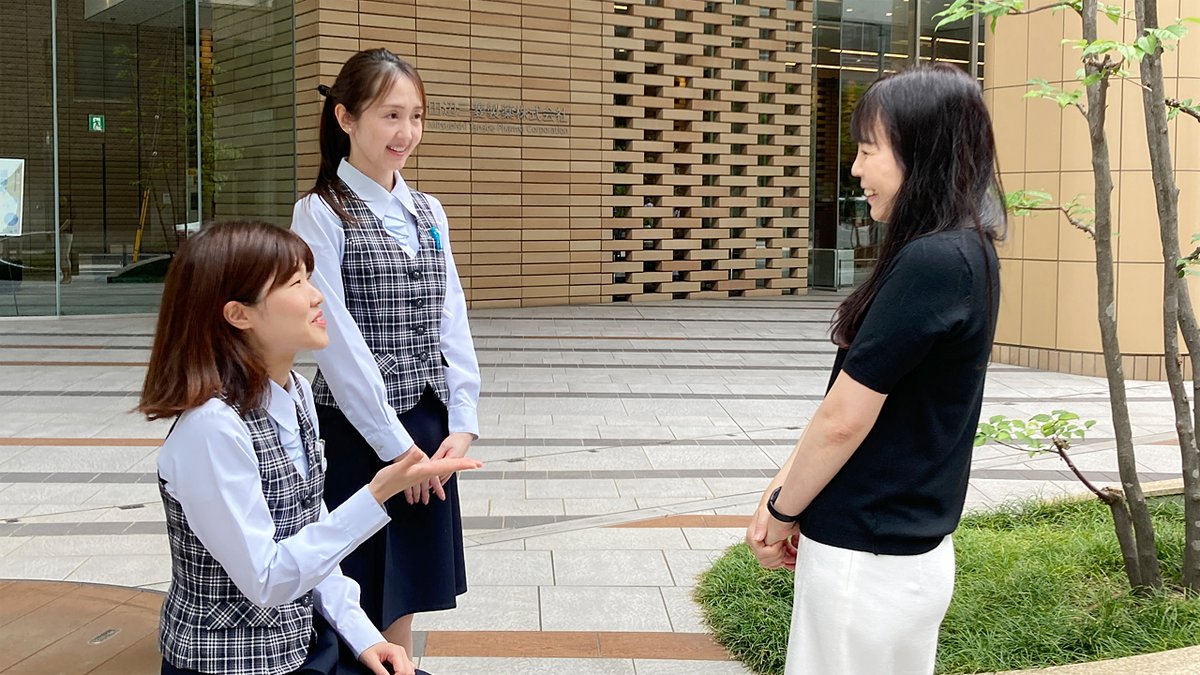 mcgc_jp's tweet photo. #三菱ケミカルグループ のファーマ事業を担う #田辺三菱製薬 の #大阪 本社を紹介します。

日本の医薬品産業発祥の地である大阪の道修町に本社を置き、医療用医薬品を中心に、革新的な医薬品の創製と高品質な製品の安定供給に取り組んでいます。
​
私たちのオフィスをご覧ください👇 

#VisitMCG https://t.co/ANSbdPwKPg