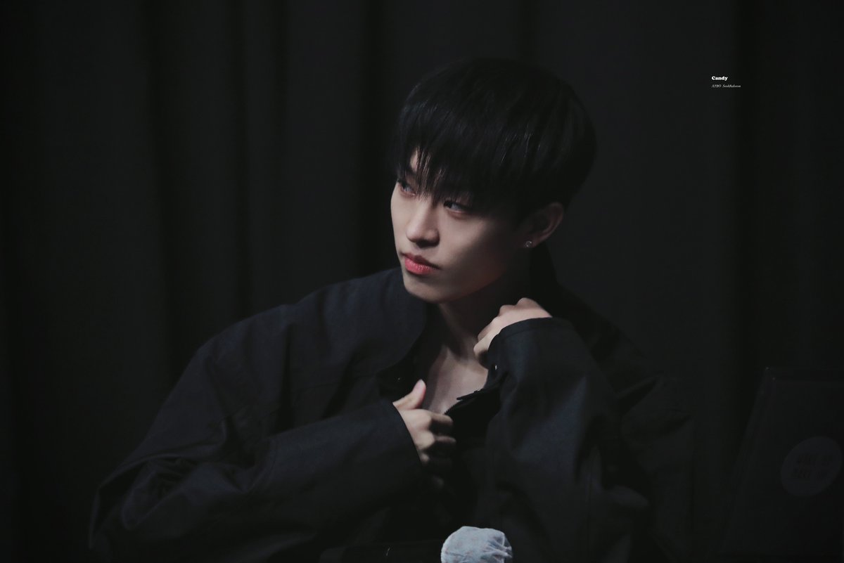 Candy031114's tweet photo. 230722

흑발의 축복이 끝이 없다..🫡

#ATBO #에이티비오
#석락원 #SeokRakwon https://t.co/1NOZZKdmUd