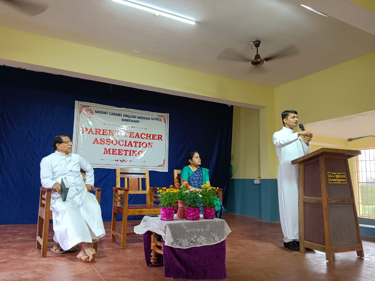 FrAnilIvanFern1's tweet photo. "Smart Parents and  teachers  are indispensable to handle Smart Children on the Internet Era."
Addressed Parents and Teachers of Mount Carmel English Medium School, Shirthday on "the Role of #ParentsandTeachers in Children's #MediaEducation" during the #PTM held on 22 July 2023. https://t.co/VgUtyGeShw