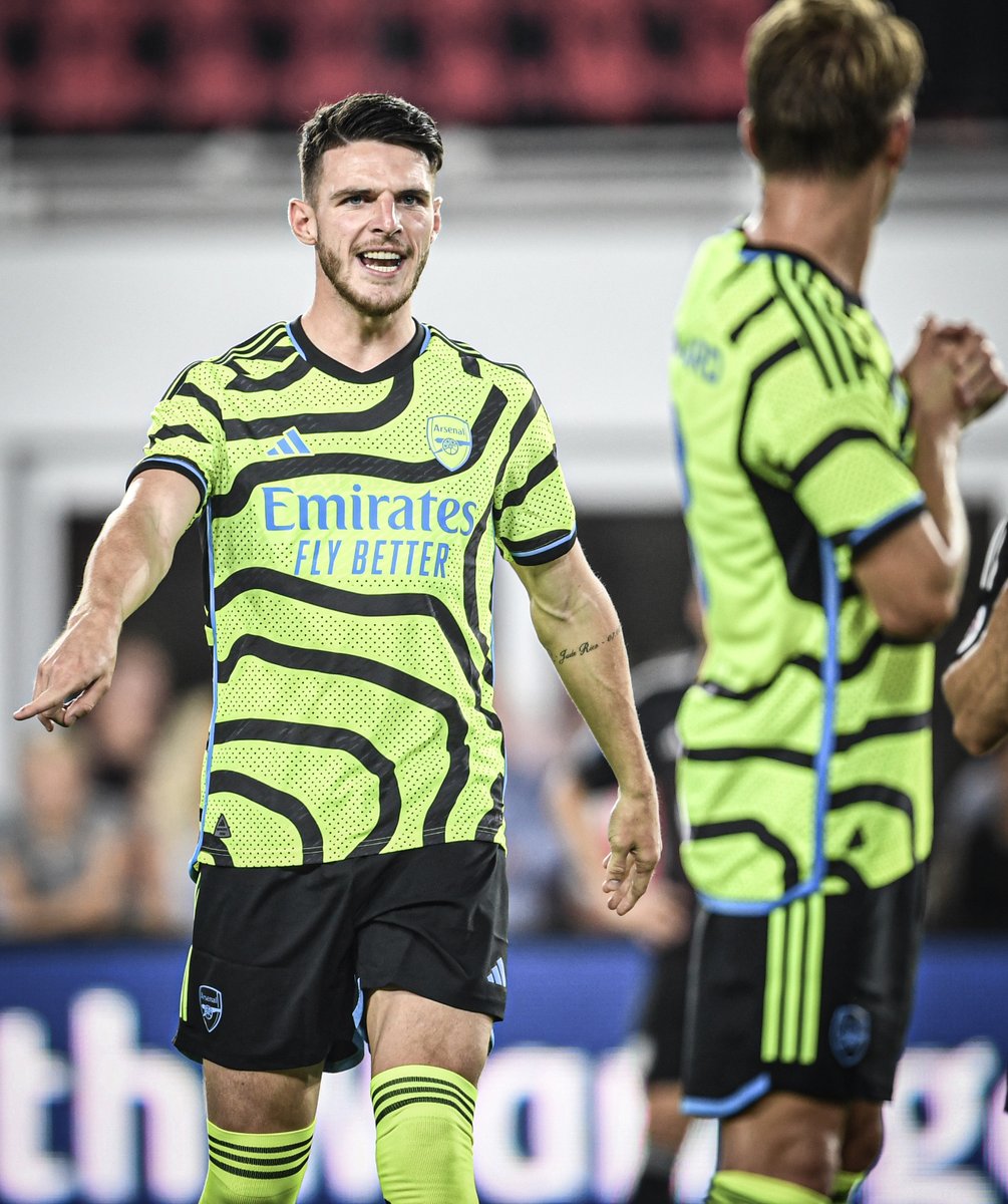 Footballtweet's tweet photo. 🗣️ Declan Rice: “I’m already seeing football in a completely different way. You think you know football growing up and when you play, then you meet managers like Mikel and realise you don’t.”

✍️ @MelissaReddy_ https://t.co/NDyL3JwPOv