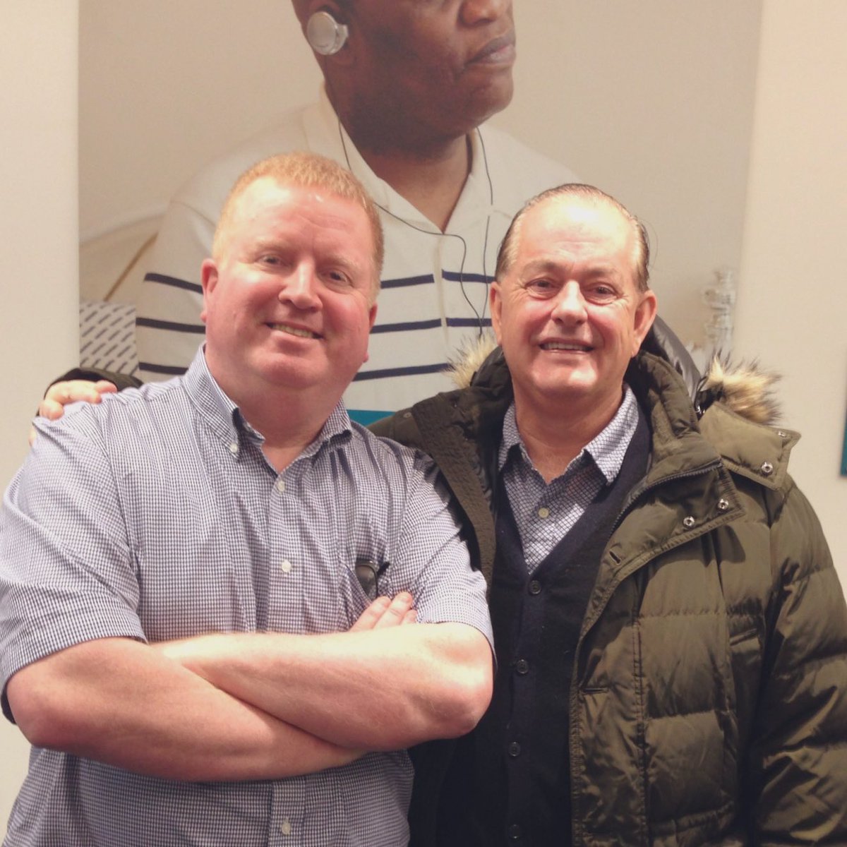 RogerJ_Cole's tweet photo. The Third &amp; Final Issue of my special #Pure80s Interview with @heaven17bef’s @martynware airs Today at 1PM on @RNIBRadio 
#Freeview730 &amp; Online 
More new Excerpts, More back Stories &amp; more Giggles with my Electro-Funk Hero. 
“A Not to be missed Listeners Fave” ❤️❤️❤️ https://t.co/v0vmAnhSPN