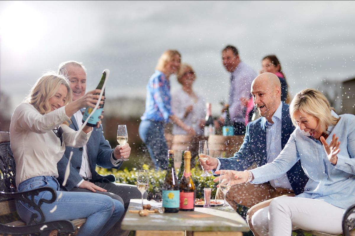 Chet Valley Vineyard tweet media