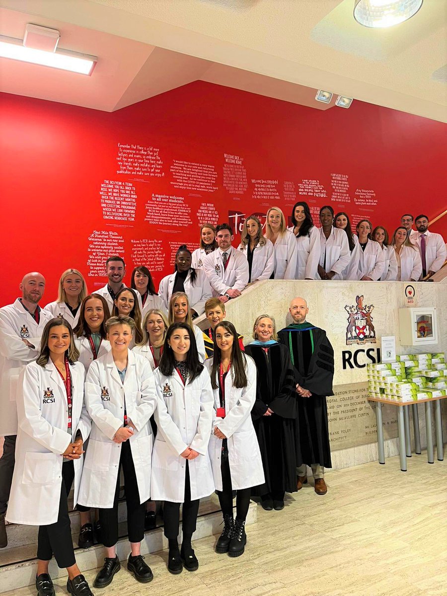 Change agents...each and every one of these Physician Associate students are looking to be part of the solution!  Join our webinar Thursday at 6:00 pm...learn about scholarships and hybrid options for training in your community! tinyurl.com/4w6psmhk