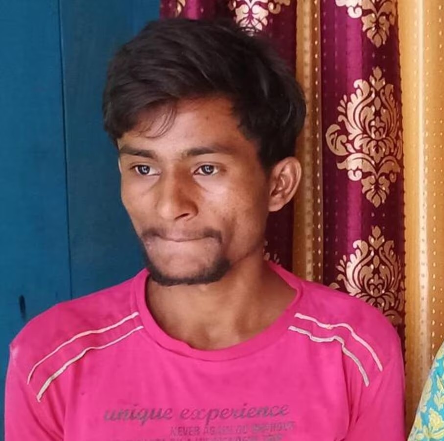 rishilectual's tweet photo. Has lo mujhpe, par yaad rakhna jo tumse WhatsApp Insta pe nahi ho raha wo maine PubG par kiya hai. https://t.co/GLYakbikGQ