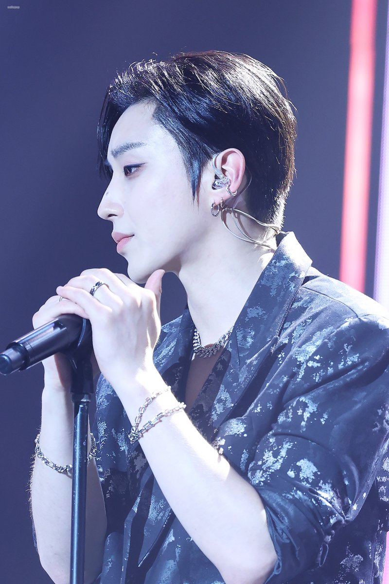 nullupup's tweet photo. <HQ>
230715 UPPIE IS BACK📸
키라키라 💫✨

#Peaktime #피크타임 #팀24시
#MoonJongup #Jongup  #문종업 #종업 
@jongup_official https://t.co/y3wuyUAksk