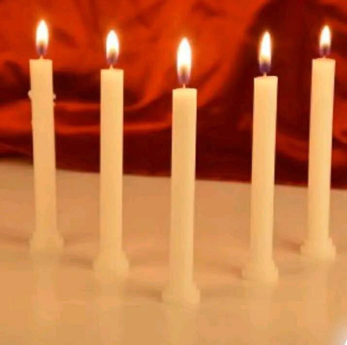 Lighting candles for fallen patriots 😭