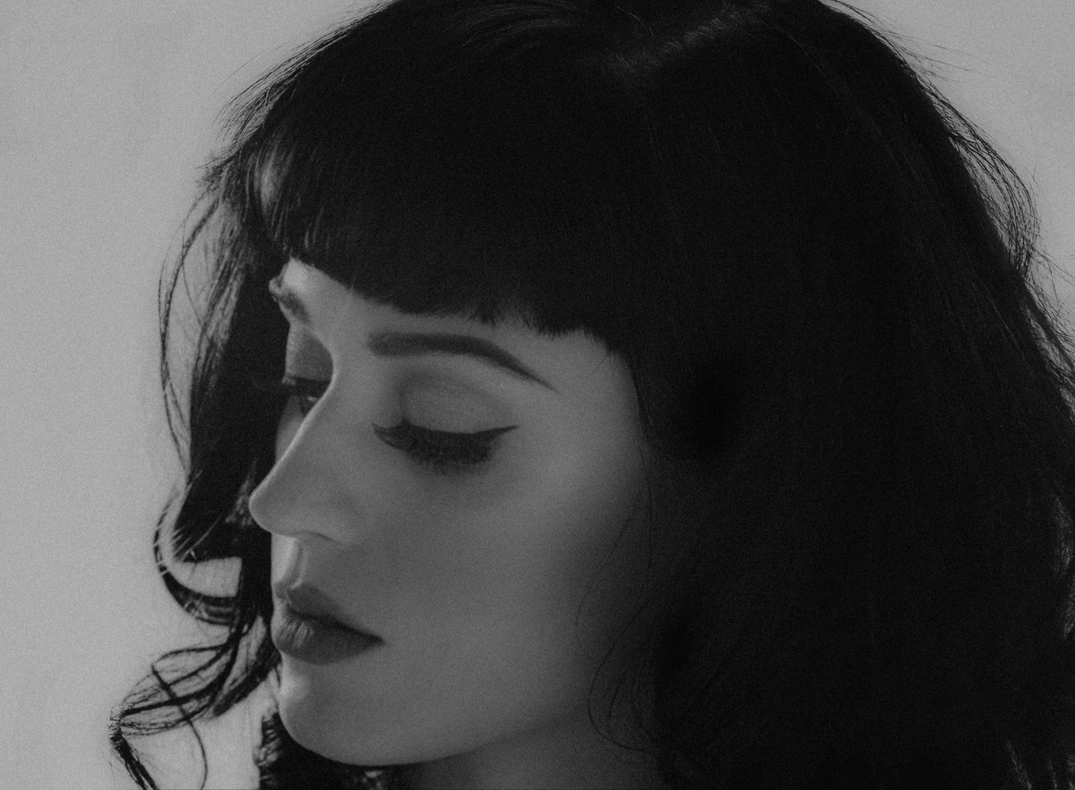 Katy, we love you so much. You are our all time favorite person, and we will never stop loving you. American Idol doesn't stop us from loving you with all our hearts, and the KatyCats will always be by your side ❤️#WELOVEYOUKATY