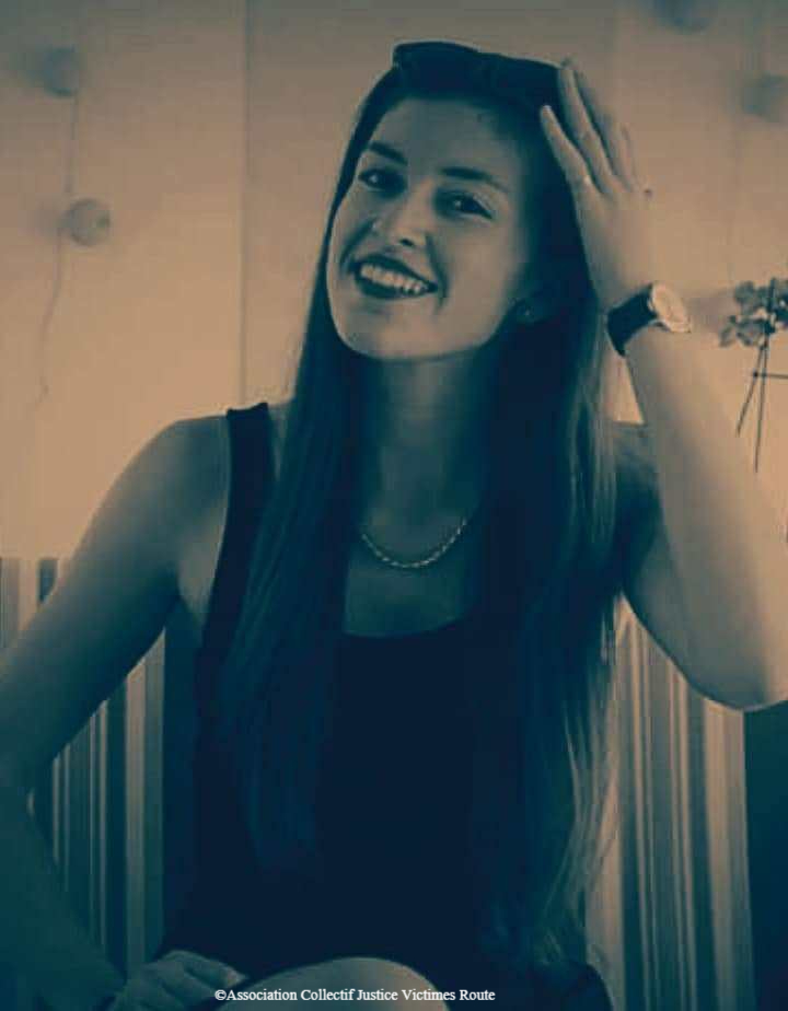 justicevictimes's tweet image. Elsa 20 ans tuée par un #Chauffard sous alcool, stupéfiants, cocaïne, vitesse excessive!
L#Homicideroutier à tout son sens
Nous invitons tous les journalistes à vous rendre le 21 septembre tribunal de Poitiers , 
nous demandons la peine maximale ! 10 ans sans #Complaisance