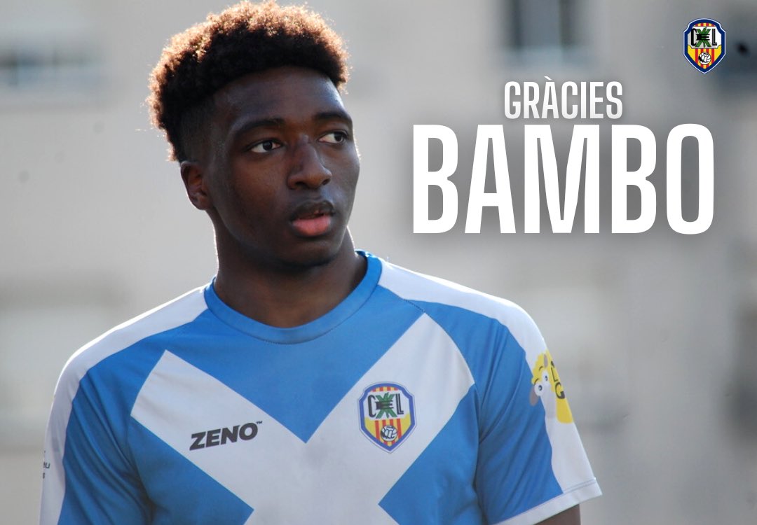 👏🏼 Gràcies 𝗕𝗔𝗠𝗕𝗢!
El jove lateral no seguirà a la plantilla del Primer Equip.

Molta sort i molts èxits en la teva nova etapa!