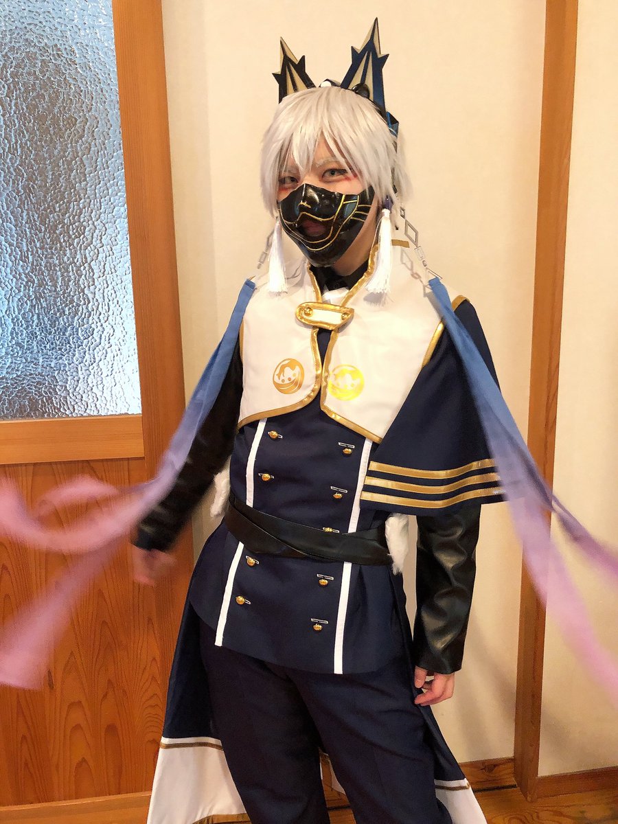 tora_zaemonn's tweet photo. コスプレ⚠️宅コス

エアコンが効いてても暑い。
防具も手袋も暑い。 https://t.co/oipdYeDxUv