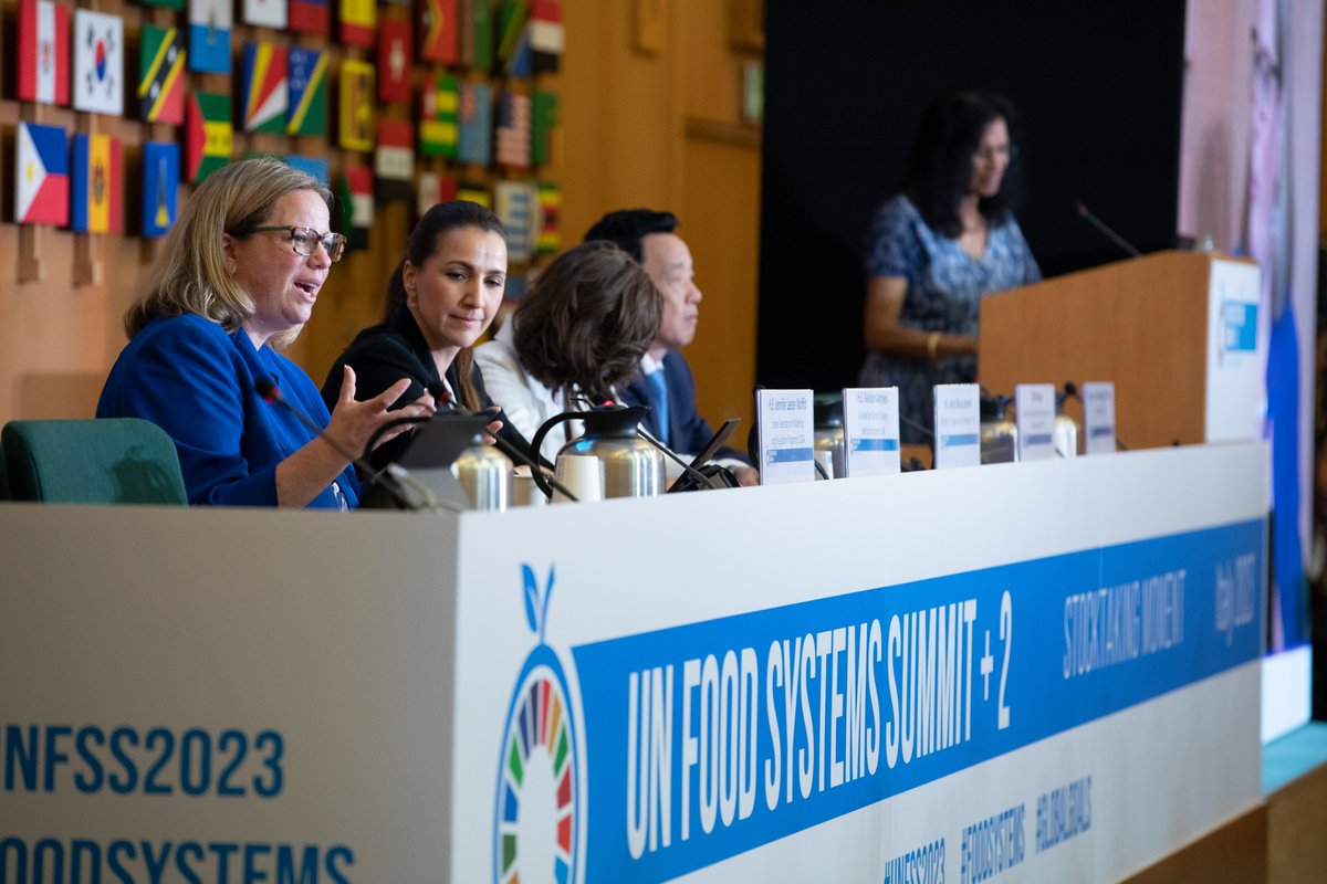 FAOScienceChief's tweet image. 💡Science, technology &amp;amp; #AgInnovation will  speed up the transformation of our agrifood systems.

Together, scientists of all disciplines, policy makers and the society can work together to find evidence-based &amp;amp; contextualized solutions.

📺media.un.org/en/asset/k1f/k…

#UNFSS2023