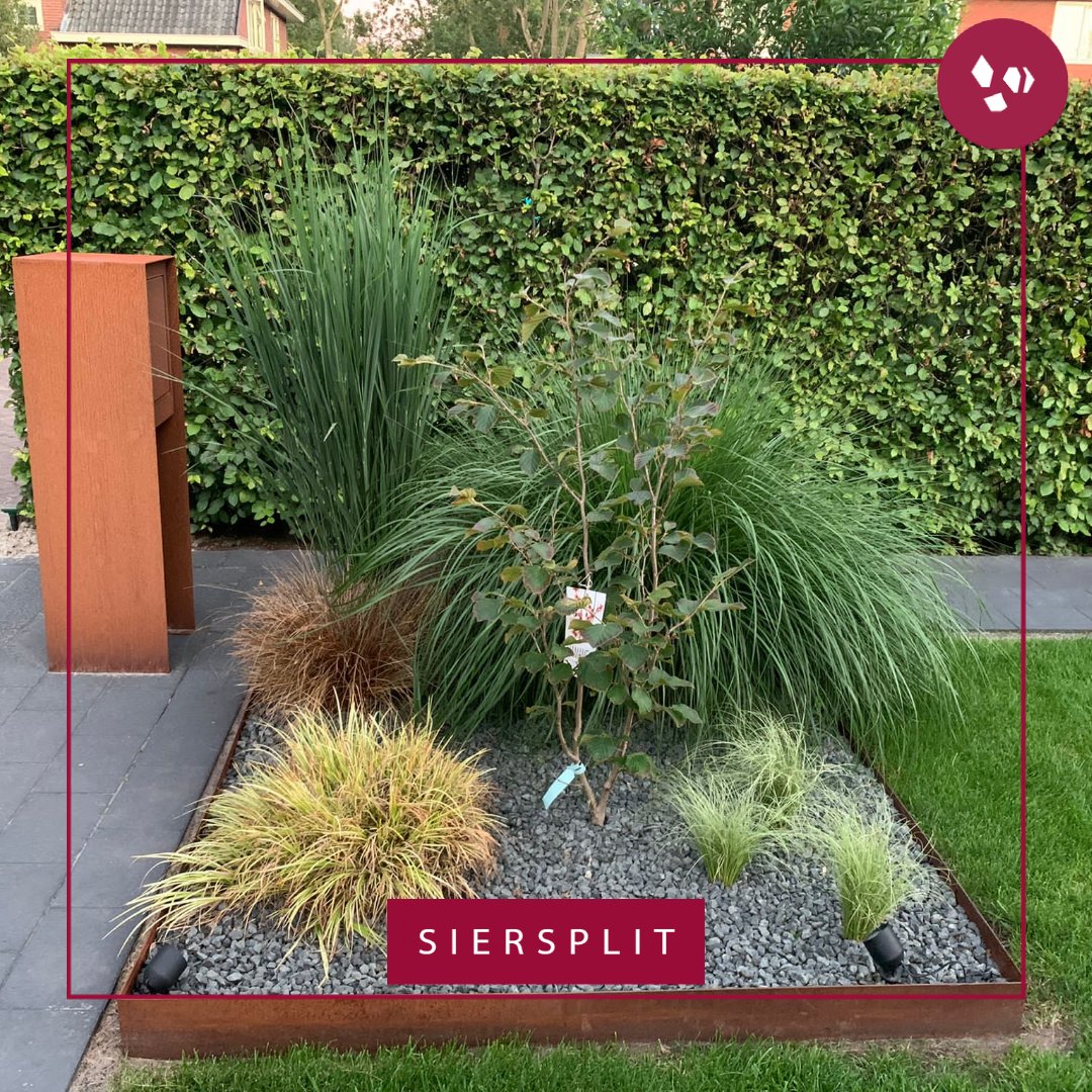 Siersplit is een zeer onderhoudsvriendelijke en stijlvolle bodembedekker en geschikt voor vele toepassingen.😀

Ontdek de perfecte siersplit voor jouw toepassing!🍃
kks.nl/hst/k08r08z/we…

#kks #koers #koersshop #siersplit #siertuin #marmer #graniet #basalt #kalksteen #tuintips