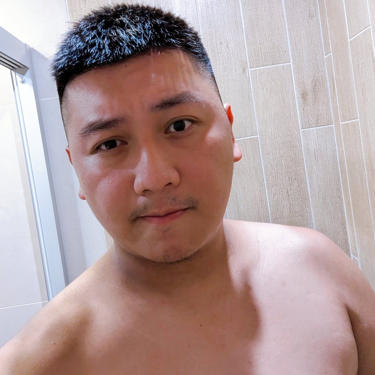 jdcinema0613's tweet photo. When it comes to life, there are only two choices: walk your own road, or accept the path forced on you. https://t.co/olqRO9VKo7