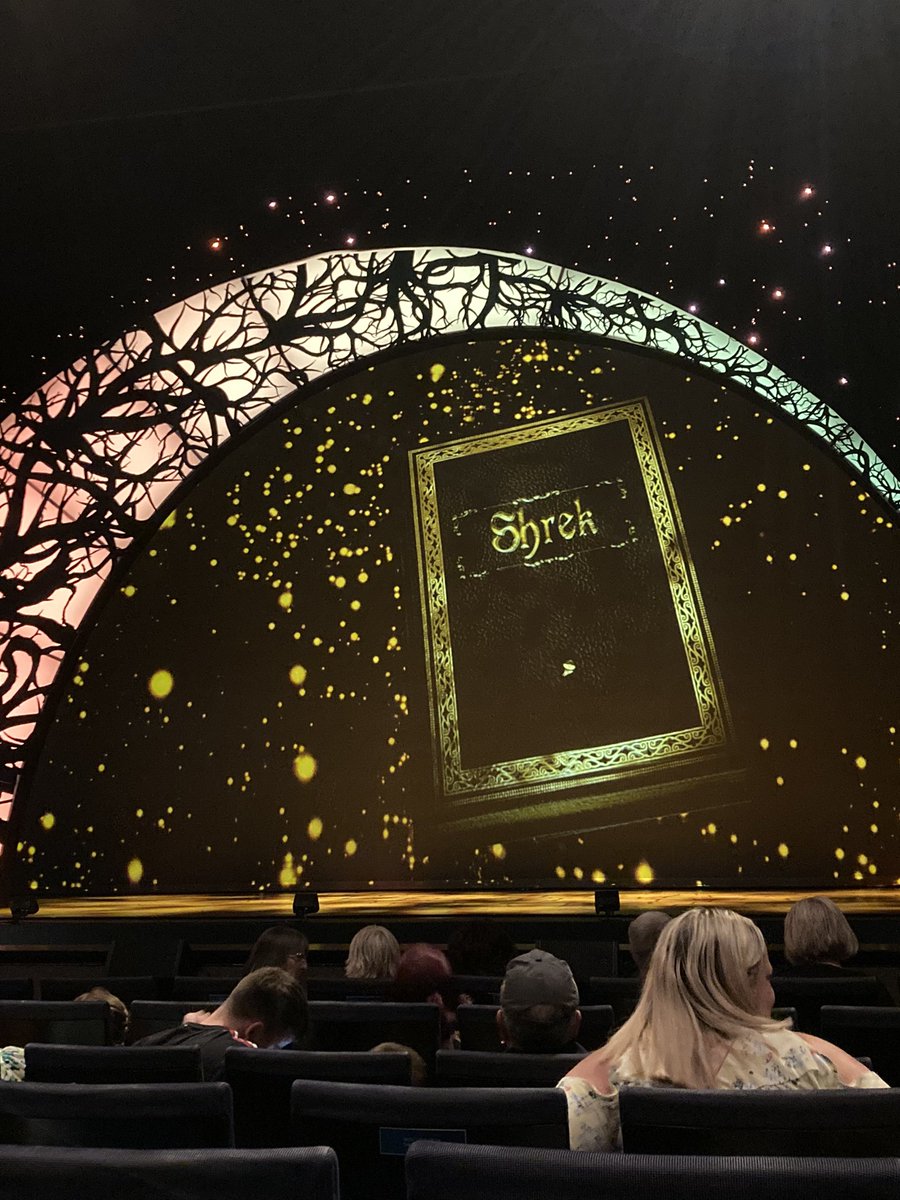 Hayley Westcott tweet media