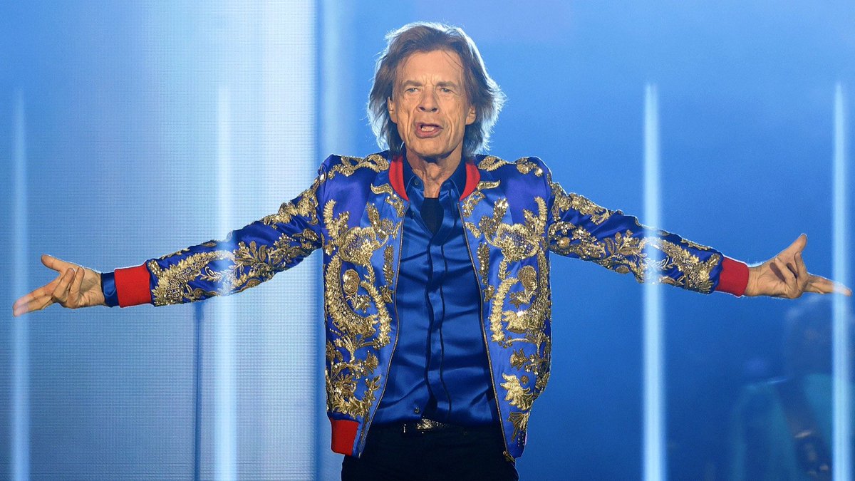 IlPaoloGiordano's tweet photo. Ottanta voglia (e voglie) di Mick Jagger. Su Canale5 “Mick80” è il ritratto di un’icona per tutti, anche per i ventenni nati con il rap. Seconda serata. #Mick80 @MickJagger #MickJagger #RollingStones @RollingStones @QuiMediaset_it https://t.co/8g1v8YtKfr https://t.co/enYBiEHPMv