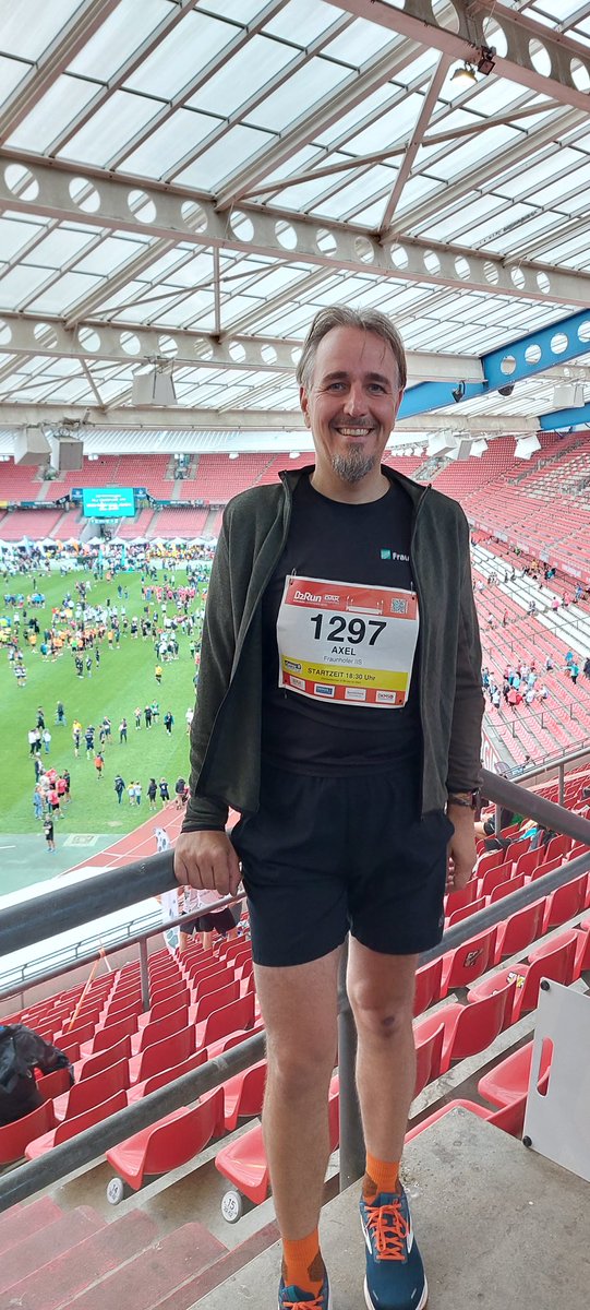 AxlNueAI's tweet photo. fun fun b2run! It was great to take part in my first running competition with many colleagues. Great to see many people from diverse companies and backgrounds joining you in. Good to know many are interested in healthy work life balance. 
#running #b2run #health #worklifebalance https://t.co/zJ7KHcueQD